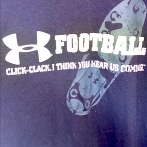 Under Armour black dri fit football tshirt size 2XL